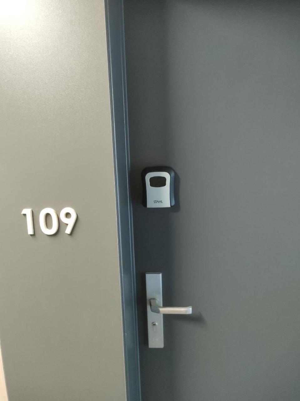 Totu Today-Plac Wolnosci 6 Apartamenty, Faktura Vat, Self Check-In 波兹南 外观 照片